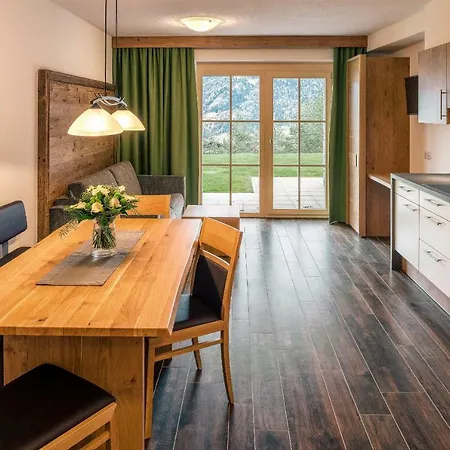 Alexander Apartamento Fiss