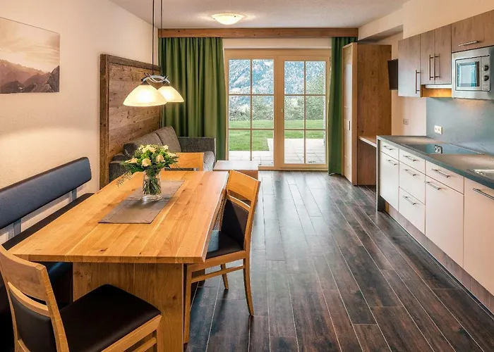 Alexander Διαμέρισμα Fiss